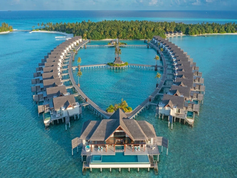 Resort 3