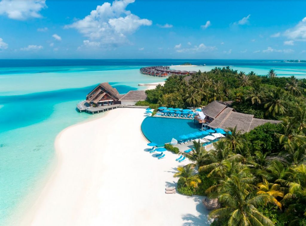 anantara-dhigu-maldives-surfers-heaven