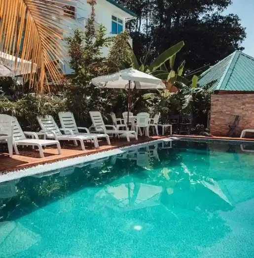 swimming pool hotel